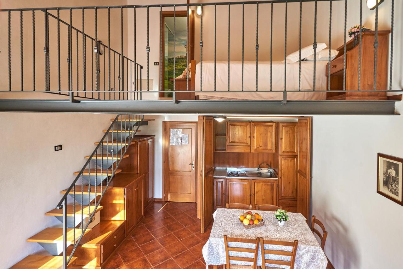 Casanova - Family Apartments Residence San Quirico dʼOrcia Екстериор снимка