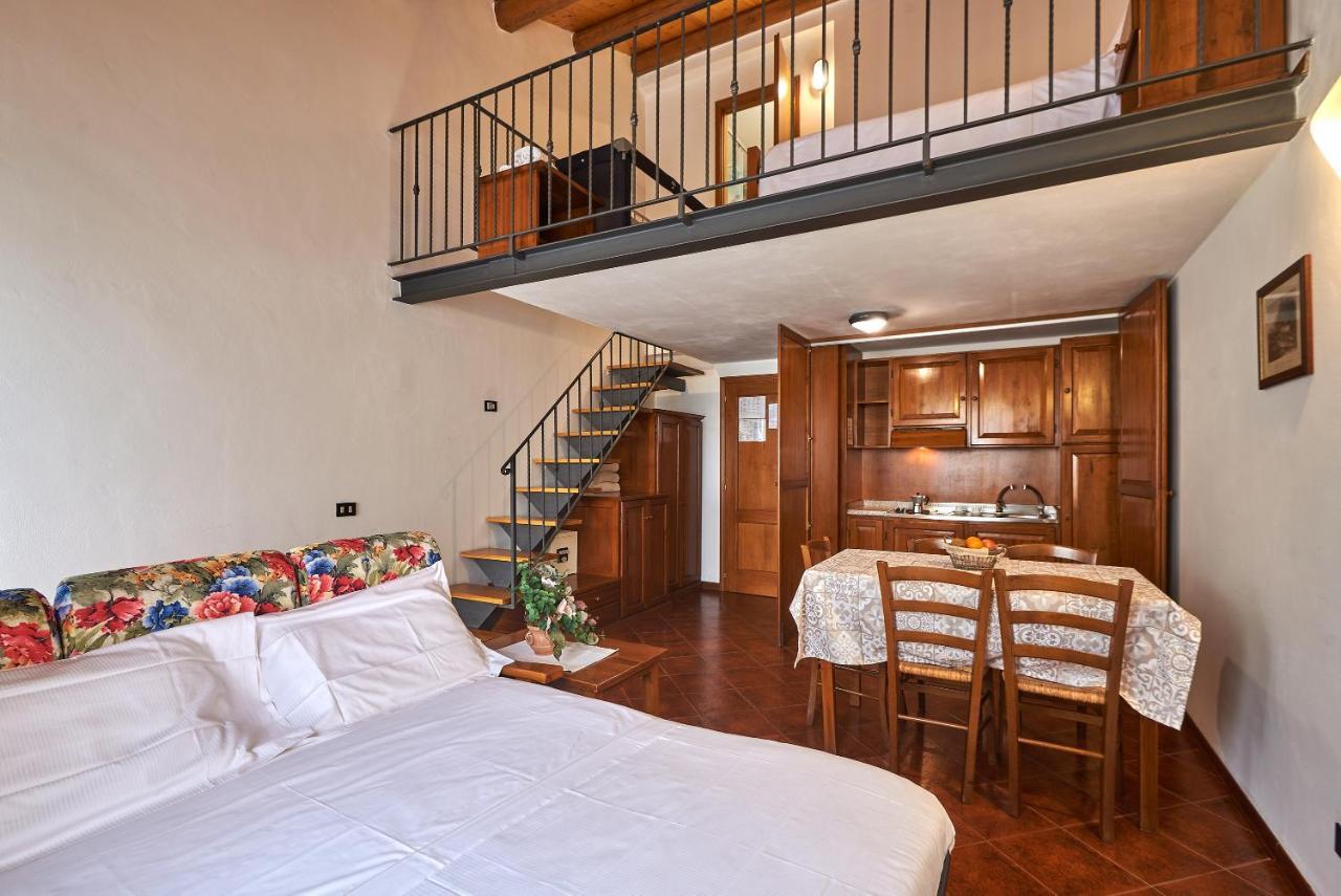 Casanova - Family Apartments Residence San Quirico dʼOrcia Екстериор снимка