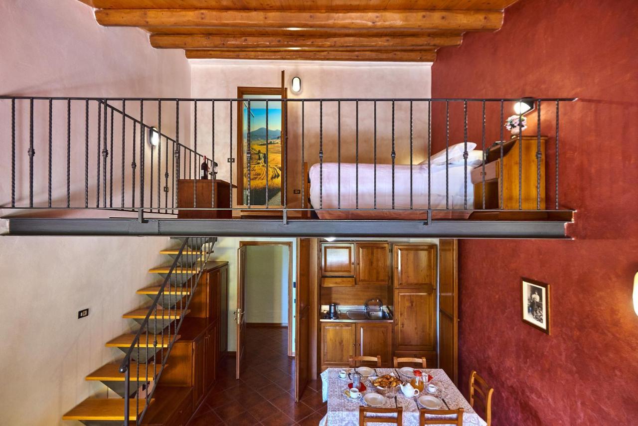 Casanova - Family Apartments Residence San Quirico dʼOrcia Екстериор снимка