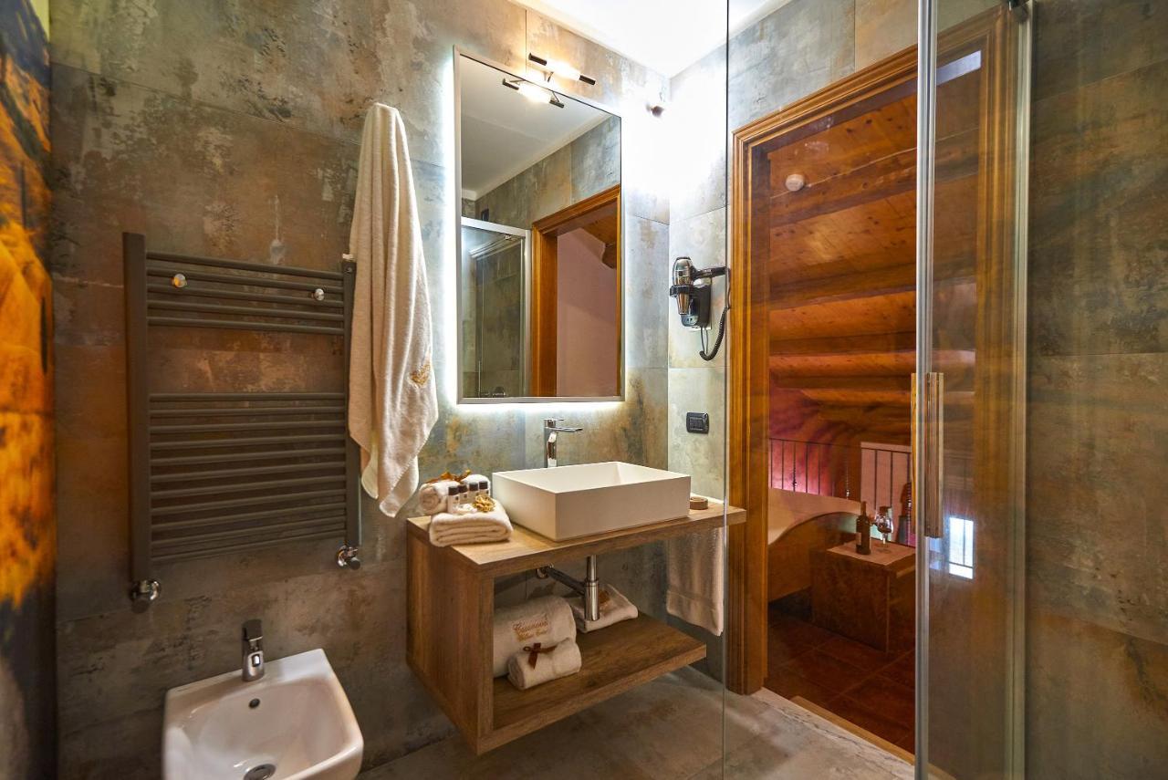 Casanova - Family Apartments Residence San Quirico dʼOrcia Екстериор снимка