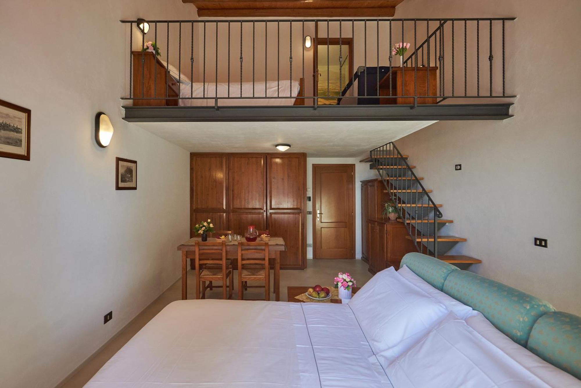 Casanova - Family Apartments Residence San Quirico dʼOrcia Екстериор снимка