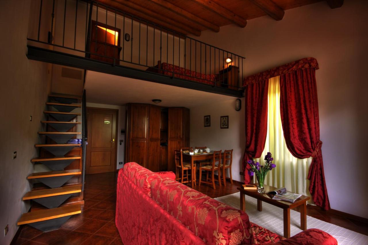 Casanova - Family Apartments Residence San Quirico dʼOrcia Екстериор снимка