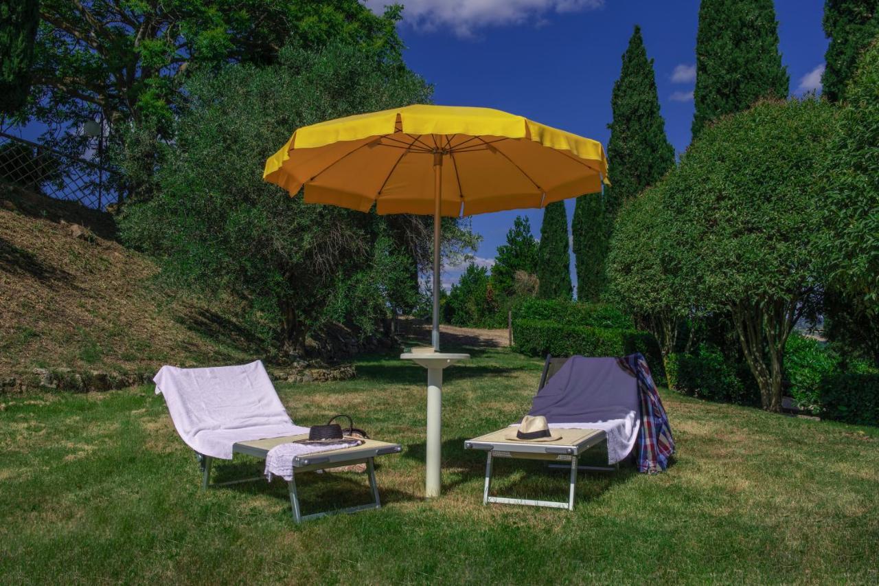 Casanova - Family Apartments Residence San Quirico dʼOrcia Екстериор снимка